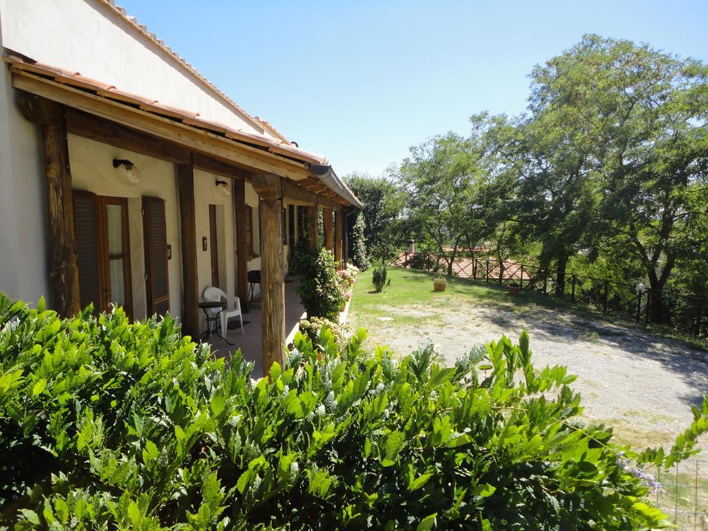 Casa Vacanze La Venarella Sorano  Zimmer foto